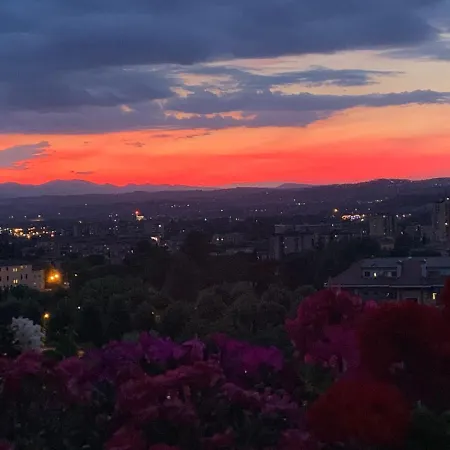 San Valentino Oda ve Kahvaltı 3*